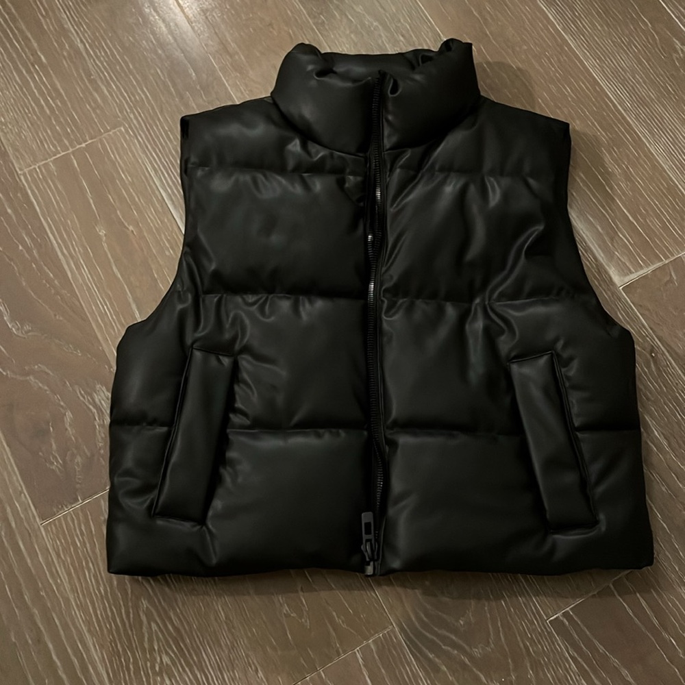 Zara Black Puffer Vest